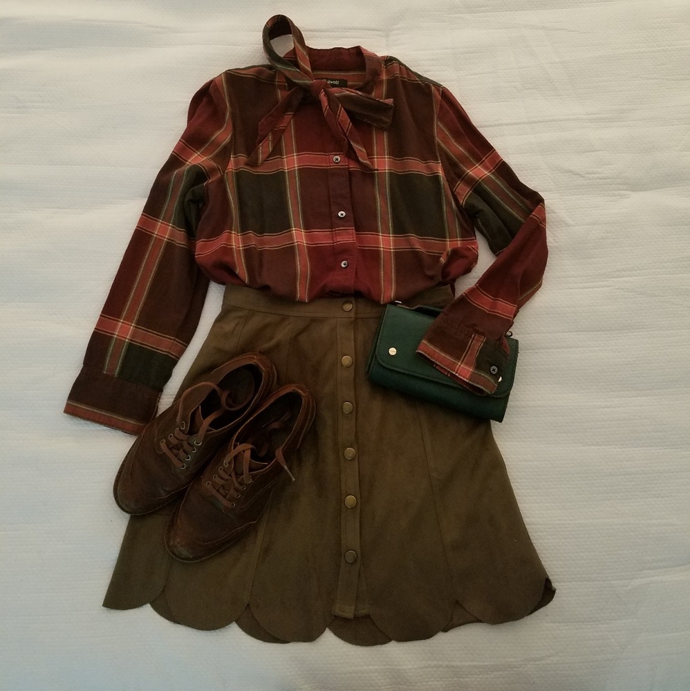 Button down skirt - Picture 3 of 3